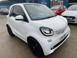 White Used 2016 Smart ForTwo Coupé Premium Coupe | £6,450 (Fair price)