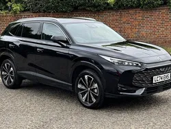 Black Used 2024 MG HS SE SUV | £21,849 (Expensive)