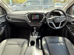 Grey Used 2022 Isuzu D-Max Pickup | £24,990 (Fair price)