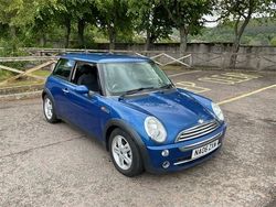 Blue Used 2006 Mini Cooper Hatchback | £2,495