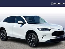 Platinum white Used 2024 Honda ZR-V Advance SUV | £29,070 (Fair price)