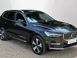 Used 2025 Volvo XC60 Core SUV | £41,995 (Fair price)