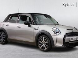 Silver Used 2023 Mini Cooper S Classic Hatchback | £21,500 (Good price)