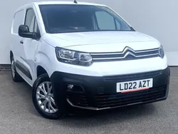 White Used 2022 Citroën Berlingo MPV | £11,750 (Good price)