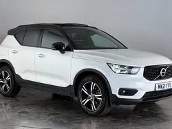 White Used 2021 Volvo XC40 R-Design SUV | £26,200 (Fair price)