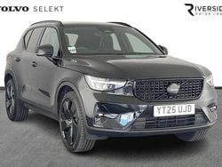 Onyx black Used 2025 Volvo XC40 Plus SUV | £33,990 (Fair price)