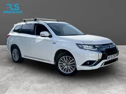 White Used 2020 Mitsubishi Outlander P-HEV Plus SUV | £11,500 (Super price)