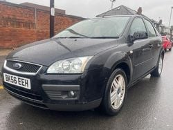 Black Used 2006 Ford Focus Ghia Hatchback | £695 (Super price)