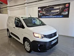 White Used 2021 Peugeot Partner MPV | £7,450 (Good price)