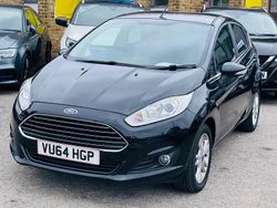 Black Used 2014 Ford Fiesta Zetec Hatchback | £4,495 (Fair price)