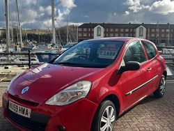 Red Used 2009 Renault Clio II Extreme Hatchback | £1,299 (Fair price)
