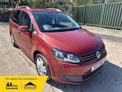 Red Used 2013 VW Touran SE MPV | £6,095 (Good price)