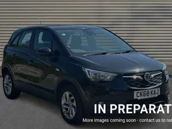 Black Used 2018 Vauxhall Crossland X SUV | £9,386 (Fair price)