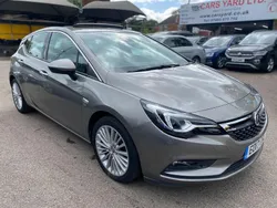 Grey Used 2017 Vauxhall Astra Elite Hatchback | £9,995 (Expensive)