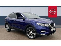 Blue Used 2018 Nissan Qashqai N-Connecta SUV | £10,593 (Good price)