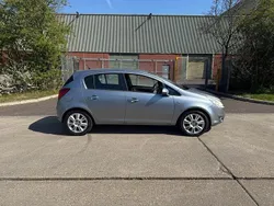 Silver Used 2009 Vauxhall Corsa Design Edition Hatchback | £1,000 (Good price)