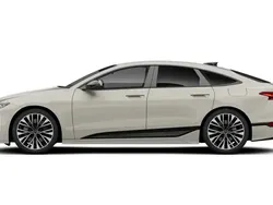 New 2025 Audi e-tron SUV | £72,008