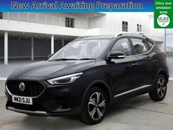 Black Used 2021 MG ZS Excite Sedan | £12,200 (Fair price)