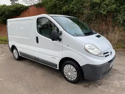 White Used 2010 Nissan Primastar SE MPV | £3,950 (Fair price)
