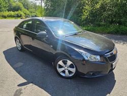 Black Used 2011 Chevrolet Cruze LT Sedan | £1,395 (Fair price)