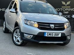 Used 2015 Dacia Sandero Lauréate | £3,895 (Fair price)