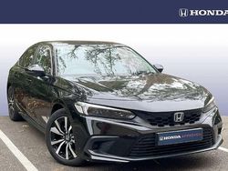 Black Used 2024 Honda Civic Elegance Hatchback | £25,495 (Fair price)