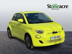 Green New 2025 Fiat 500e Hatchback | £20,995