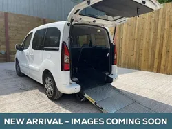 Blue Used 2016 Citroën Berlingo MPV | £8,945