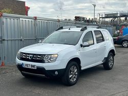 White Used 2018 Dacia Duster Lauréate SUV | £6,995 (Fair price)