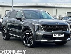 Grey Used 2025 Kia Sorento 3 SUV | £40,611 (Good price)