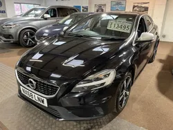 Black Used 2018 Volvo V40 R-Design Estate | £11,495 (Fair price)