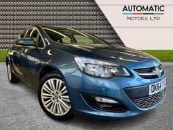 Blue Used 2014 Vauxhall Astra Excite Hatchback | £3,190 (Fair price)