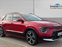 Red Used 2023 Kia Niro SUV | £23,599