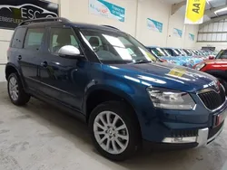 Blue Used 2015 Skoda Yeti SE SUV | £11,750 (Fair price)
