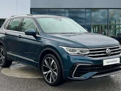 Nightshade blue metallic Used 2023 VW Tiguan R-line SUV | £29,722 (Fair price)