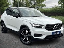 White Used 2022 Volvo XC40 R-Design SUV | £24,773 (Fair price)
