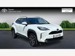 White Used 2024 Toyota Yaris Hybrid Design Hatchback | £21,500 (Expensive)