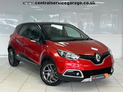Red/black Used 2015 Renault Captur Signature SUV | £7,450 (Fair price)