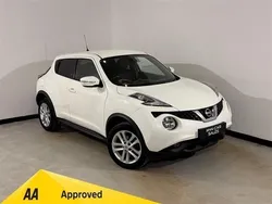 White Used 2017 Nissan Juke N-Connecta SUV | £5,750 (Fair price)