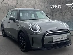 Used 2022 Mini Cooper Classic Hatchback | £17,990 (A bit pricey)