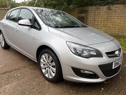 Silver Used 2013 Vauxhall Astra Hatchback | £2,995 (Fair price)