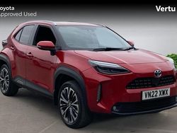 Used 2022 Toyota Yaris Hybrid Estate | £20,032 (Fair price)