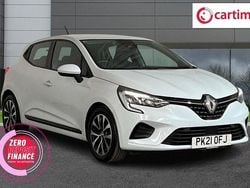 White Used 2021 Renault Clio V Iconic Hatchback | £11,990 (Fair price)