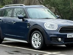 Blue Used 2017 Mini Cooper D Countryman SUV | £10,995 (Fair price)