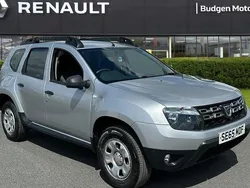 Silver Used 2016 Dacia Duster Ambiance SUV | £5,501 (Good price)