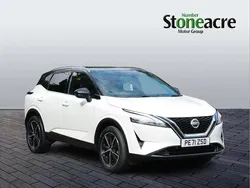 White Used 2021 Nissan Qashqai Tekna SUV | £17,995 (Fair price)