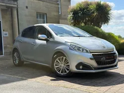 Silver Used 2015 Peugeot 208 Allure Hatchback | £3,295 (Good price)
