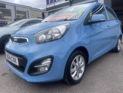 Blue Used 2014 Kia Picanto 2 Hatchback | £7,999 (Fair price)