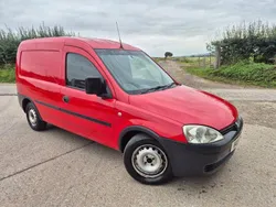 Red Used 2011 Vauxhall Combo MPV | £2,450 (Good price)