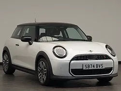 White Used 2024 Mini Cooper S Hatch Hatchback | £25,998 (Fair price)